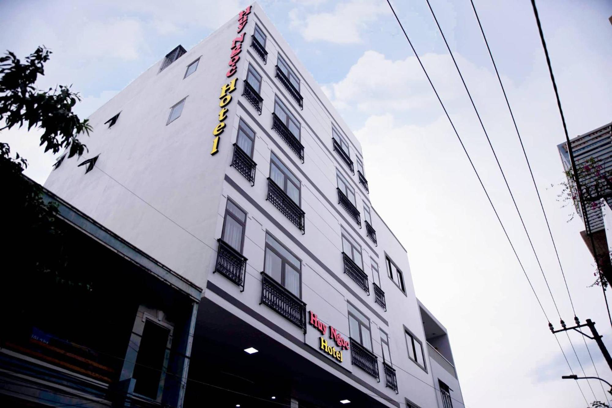 Huy Ngoc Hotel